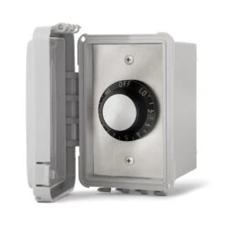 Infratech INF Input Surface Mount Regulator For 120V And 240V Single Element Electric Heaters With Weatherproof Cover