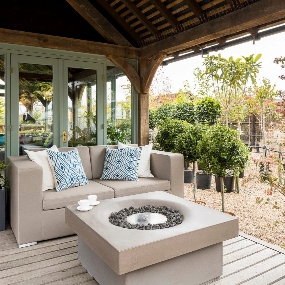 Solus Elevated Halo 36-Inch Square Ultra High-Performance Concrete Gas Fire Pit 2 Solus Elevated Halo 36-Inch Square Ultra High-Performance Concrete Gas Fire Pit - Image 2