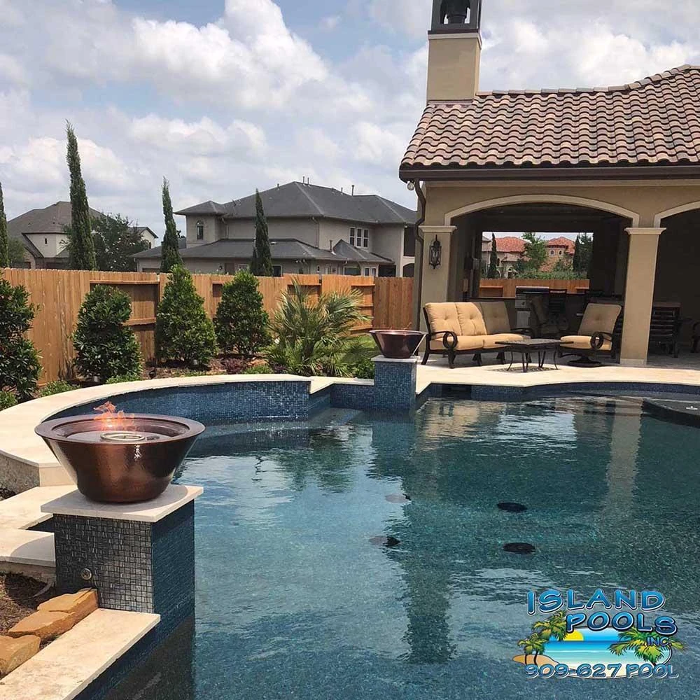 Top Fires Cazo 30-Inch Round Copper Gas Fire Bowl - Electronic (OPT-102-30NWFE) 2 Top Fires Cazo 30-Inch Round Copper Gas Fire Bowl - Electronic (OPT-102-30NWFE) - Image 2